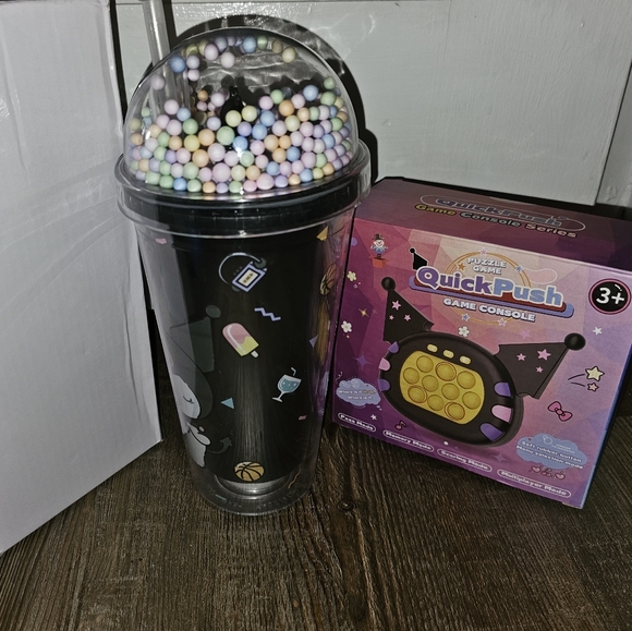 Hello Kitty & Friends set Cup+game - Picture 1 of 6